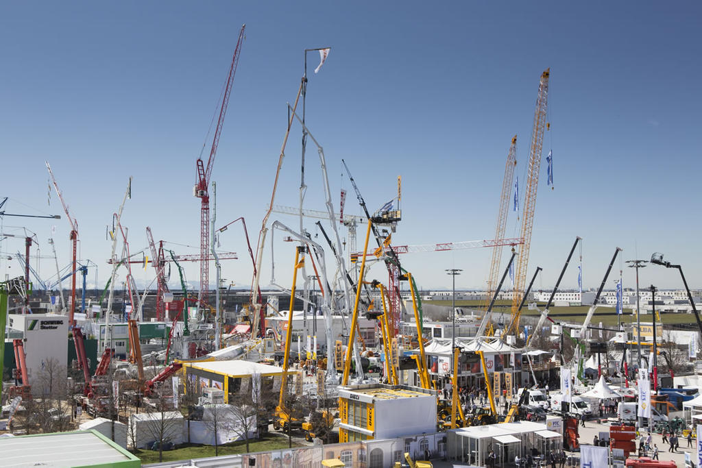 Venkovní část veletrhu Bauma